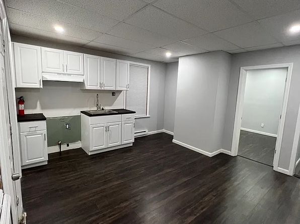 106-108 Alabama Ave #1