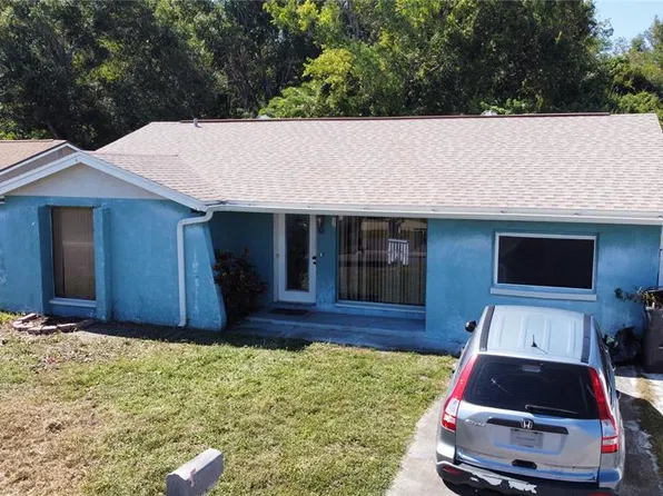 8906 PEPPERMILL COURT, TAMPA, FL 33634