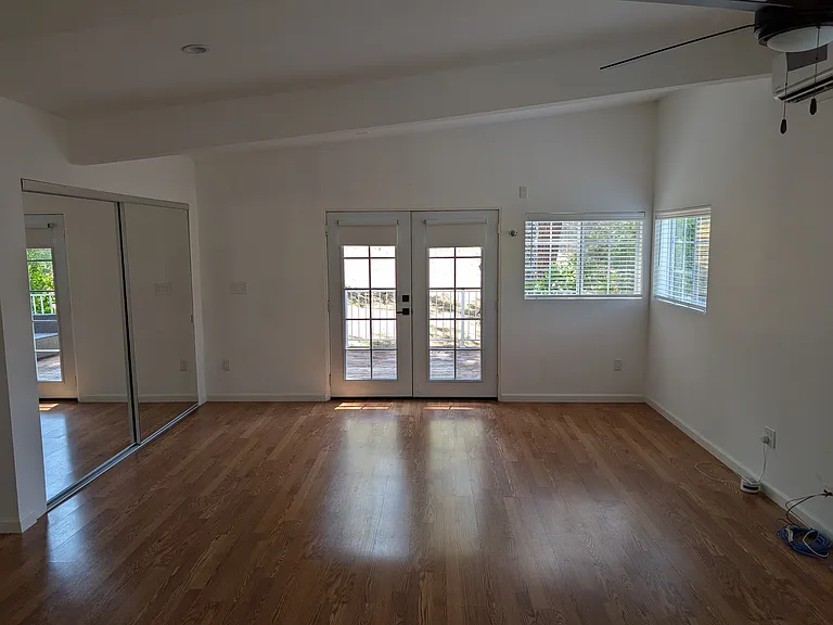 4807 Escobedo Dr — Photo 15