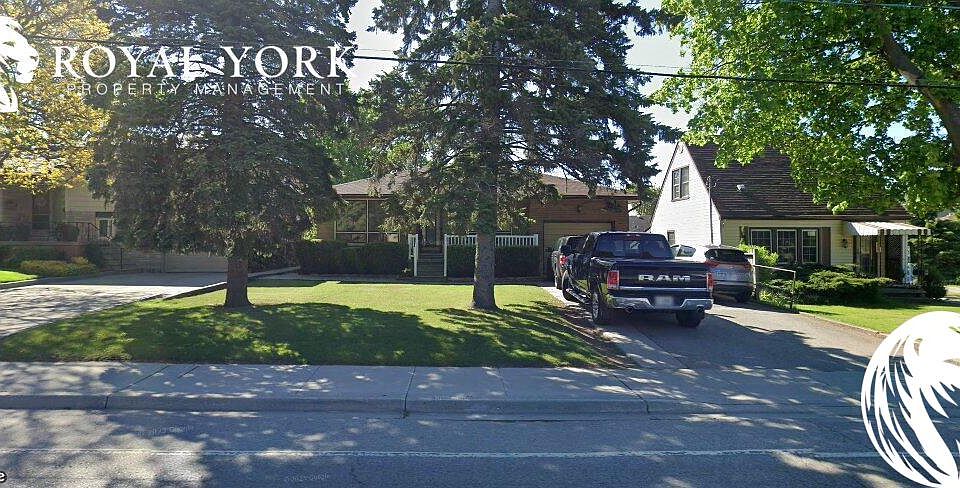 2nd image of 523 Speedvale Ave E