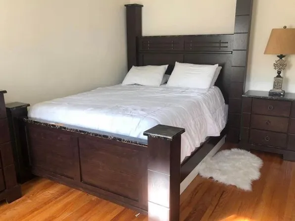 (undisclosed Address), New York, NY 10034