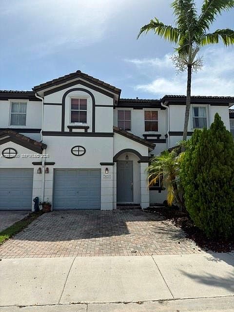 1st image of 7651 NW 114th Path