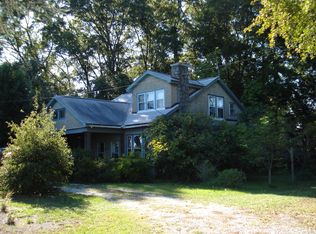 2857 Winnsboro Rd, Newberry, SC 29108