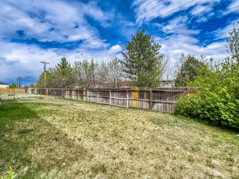 6648 Provincial Dr — Photo 14