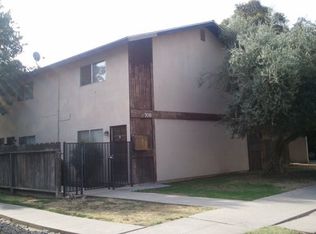 708 S Court St APT B, Visalia, CA 93277