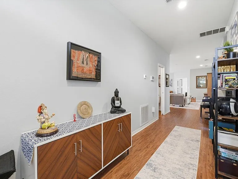 3615 Peregrine Way — Photo 29