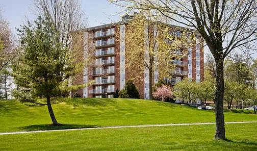 Bay View Estates — Photo 4