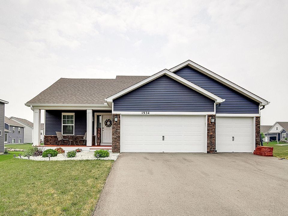 1934 Meridian Curv, Carver, MN 55315 Zillow