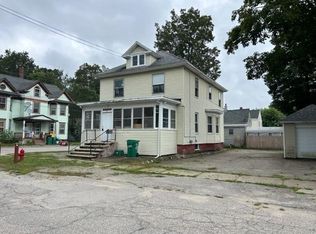 47 Leonard St, Rochester, NH 03867