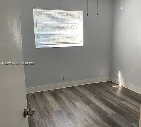 5th image of 1408 NE 17th Ct #2