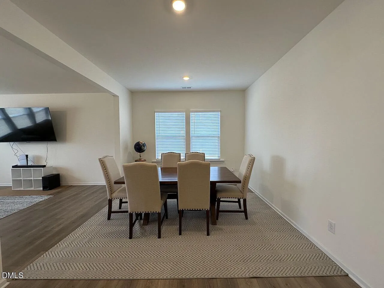 4 bed, 3.5 bath, 3063 sqft, $2,595 — Photo 3