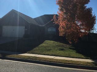 3606 Langmead Dr, Rogers, AR 72758