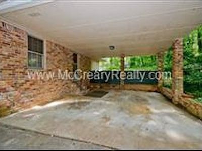 2nd image of 743 Fern St SE