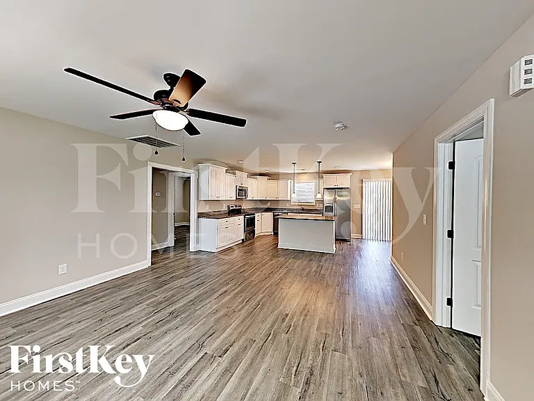 700 Margate Ave — Photo 3
