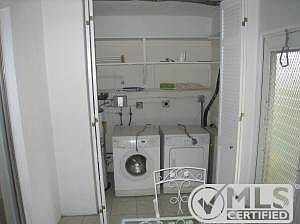 Brand New Full Size Washer/Dryer