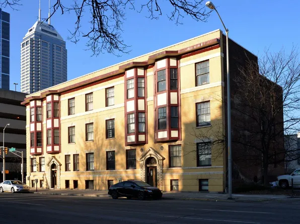 Indy Downtown Colonial Apartments