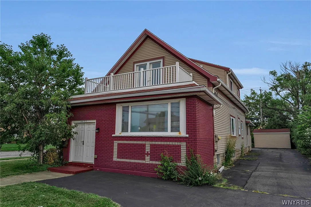 1 bed, 3.0 bath, 3515 sqft, $2,000 — Photo 2