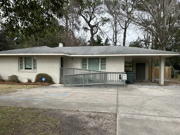 1430 Ashley River Rd, Charleston, SC 29407