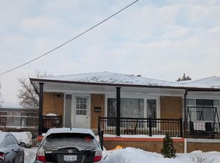 3113 Mallbridge Cres, Mississauga, ON L4T 2C5