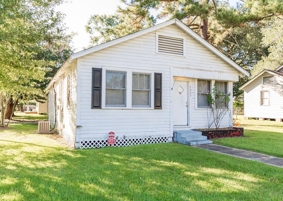 1st image of 4005 Lee St