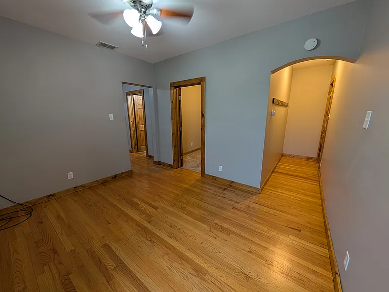 529 Main St — Photo 14