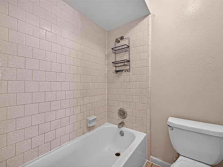 11503 Nobility Dr #4-C — Photo 31