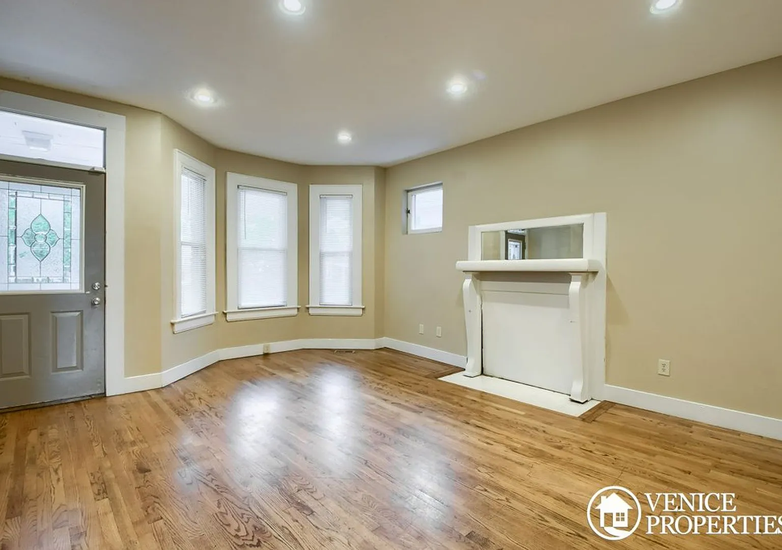 4 Bedroom on OSU Campus — Photo 3