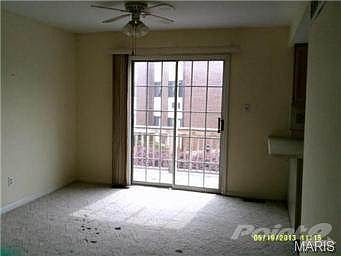 3rd image of 3150 Carrsville Ct