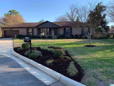 806 Petitt Cir SE, Huntsville, AL, 35802