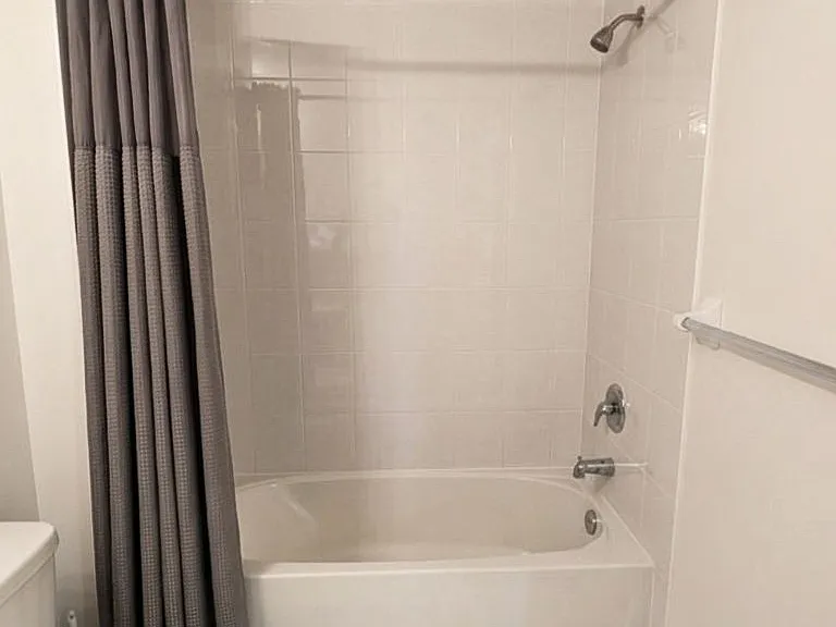 17 Rochester Dr — Photo 17