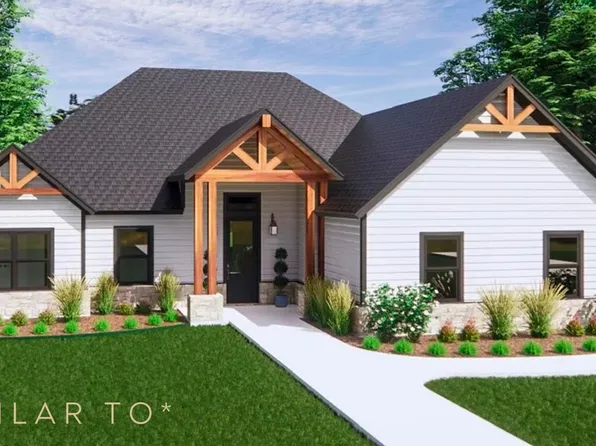 103 Parker Ln, Centerville, GA 31028