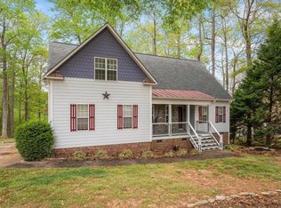 147 W Alex Dr, Clayton, NC 27520