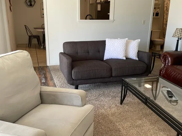 1031 N Redbud Ave, Broken Arrow, OK 74012