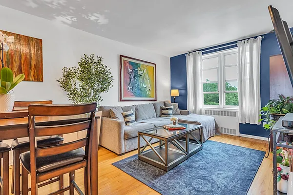 88-01 35th Avenue #5F