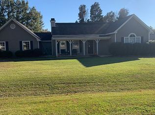 201 Sleepy Ln, Warner Robins, GA 31088