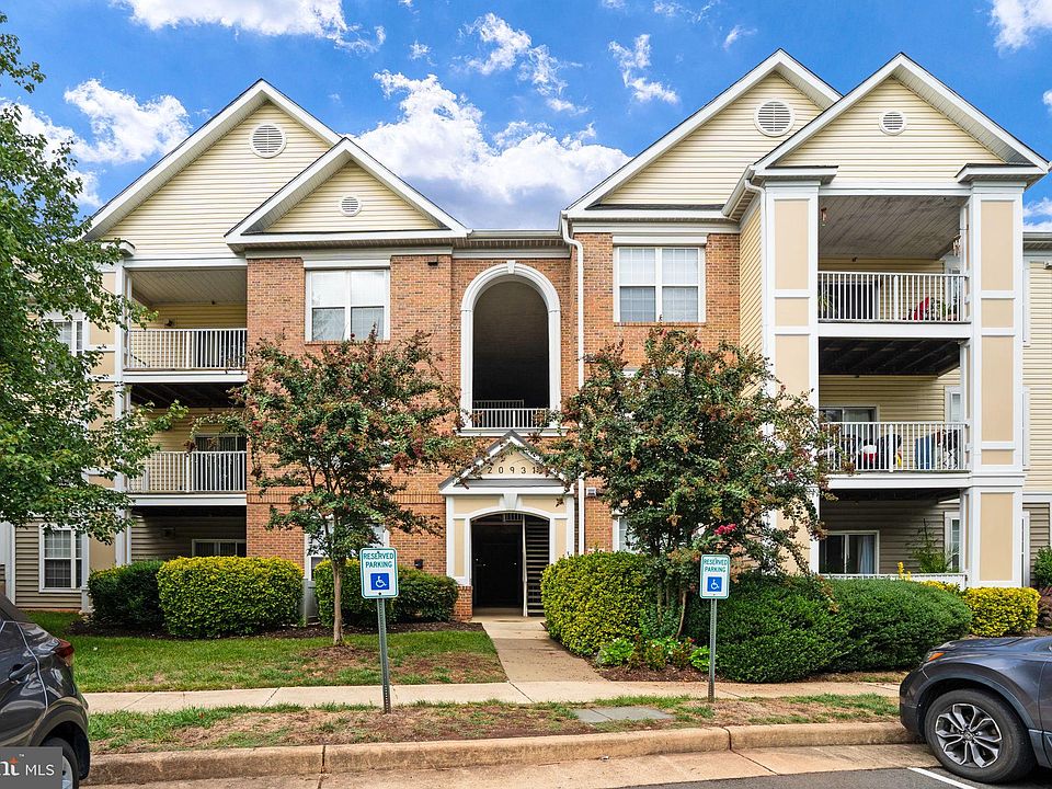1st image of 20931 Cedarpost Sq Unit 103