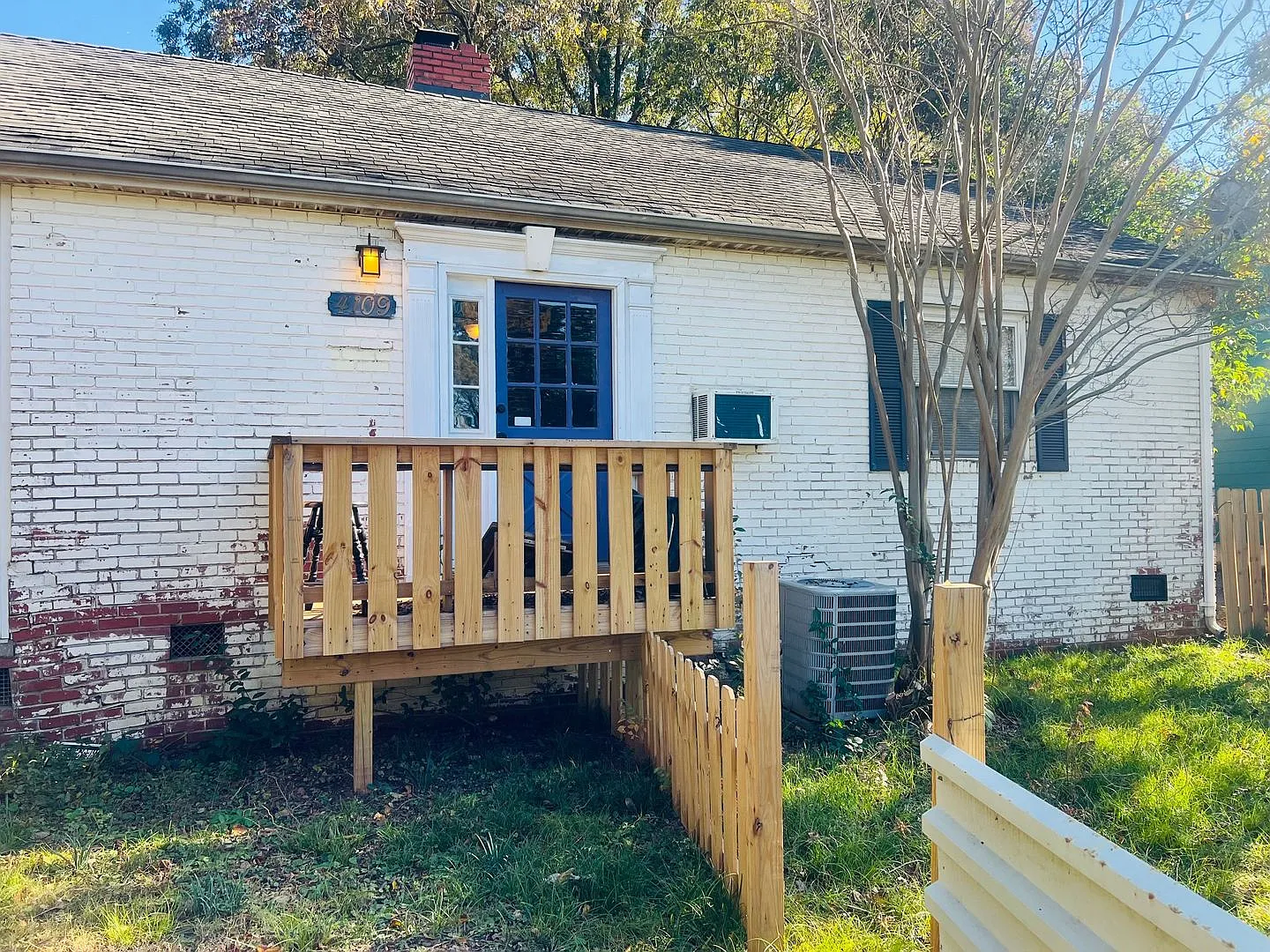 2 bed, 2 bath in LOSO. — Photo 1