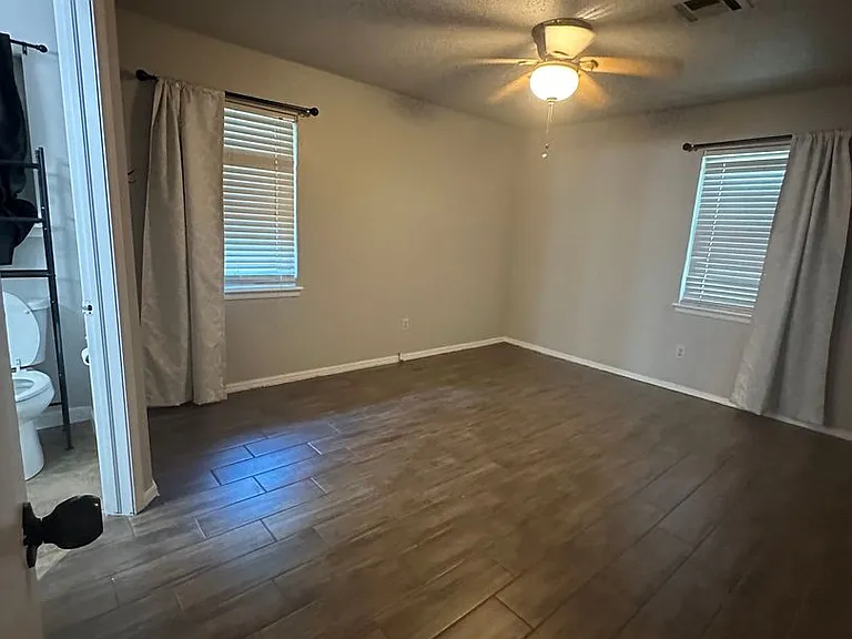 312 S Avery Dr — Photo 56