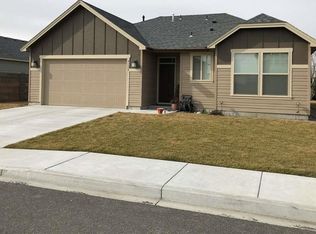 4122 Des Moines Ln, Pasco, WA 99301