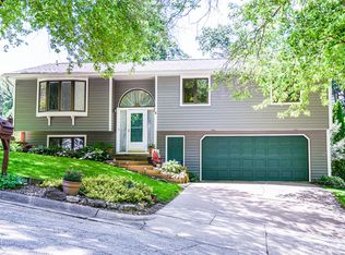 3167 Kerry Ct, Dubuque, IA 52001