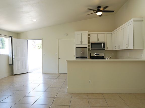 3rd image of 31712 Avenida El Pueblo