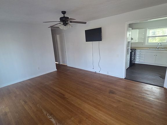 2nd image of 569 Beech Dr