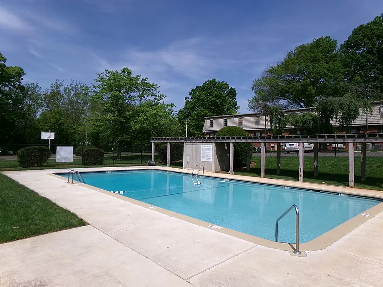 3814 Country Club Rd #K — Photo 15