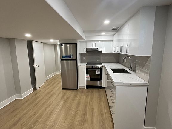 2nd image of 41 Tavistock Rd