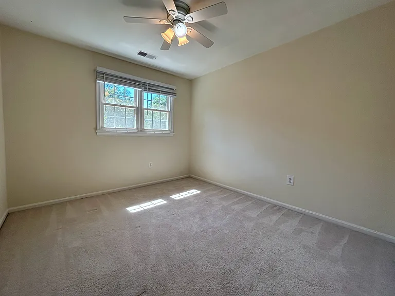 6020 Morgan Ct — Photo 10