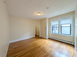 77 Hancock St APT 6, Cambridge, MA 02139