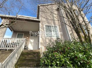 15045 SE Elm Park Dr, Clackamas, OR 97015