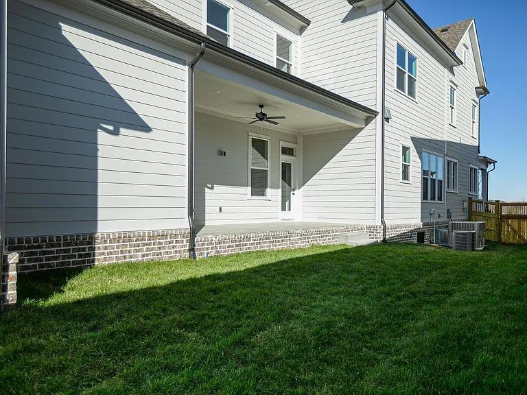 3025 Long Branch Cir — Photo 20