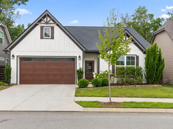 5563 Acadia Dr, Chattanooga, TN 37415