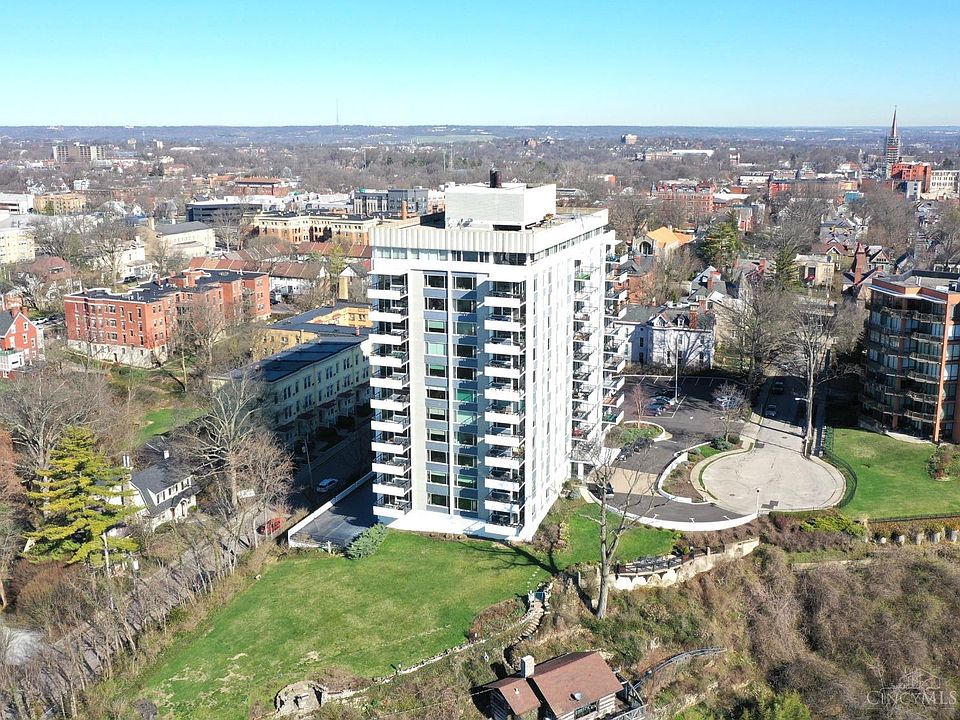 1st image of 2401 Ingleside Ave Unit 7E